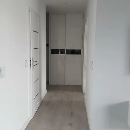 Luksusowy Z Widokiem Na Jezioro Apartment