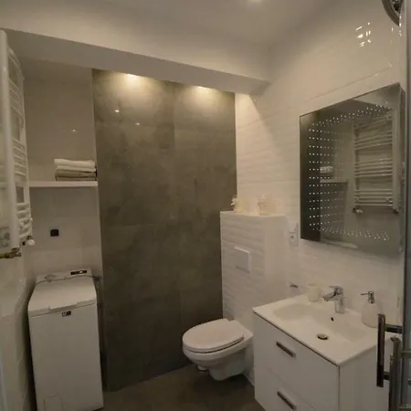 Z Widokiem Na Jezioro Niegocin